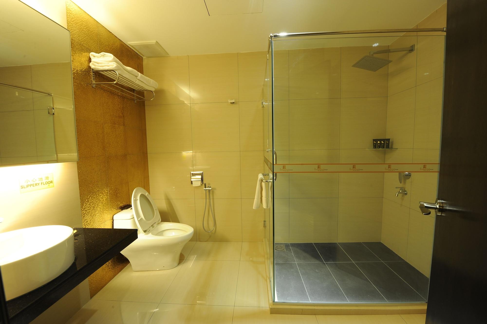 קלואנג The Imperial Hotel מראה חיצוני תמונה